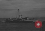 Standbild Landing Vehicle Tracked Zamboanga Philippinen, 1945, aus Sekunde 21 historischem Filmmaterial Videoclip 65675049324