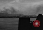 Standbild Landing Vehicle Tracked Zamboanga Philippinen, 1945, aus Sekunde 35 historischem Filmmaterial Videoclip 65675049324
