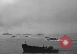Standbild Landing Vehicle Tracked Zamboanga Philippinen, 1945, aus Sekunde 49 historischem Filmmaterial Videoclip 65675049324