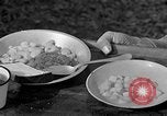Standbild Krankenhaus Küche Caiazzo Italien, 1943, aus Sekunde 30 historischem Filmmaterial Videoclip 65675049345
