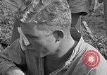 Standbild alliierten Soldaten Caiazzo Italien, 1943, aus Sekunde 32 historischem Filmmaterial Videoclip 65675049346