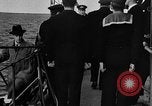 Standbild Winston Churchill Schiff Hafen Neufundland, 1941, aus Sekunde 20 historischem Filmmaterial Videoclip 65675049351
