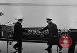 Standbild Winston Churchill Schiff Hafen Neufundland, 1941, aus Sekunde 58 historischem Filmmaterial Videoclip 65675049351