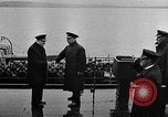 Standbild Winston Churchill Schiff Hafen Neufundland, 1941, aus Sekunde 60 historischem Filmmaterial Videoclip 65675049351