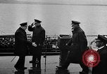 Standbild Winston Churchill Schiff Hafen Neufundland, 1941, aus Sekunde 62 historischem Filmmaterial Videoclip 65675049351