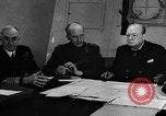 Standbild Winston Churchill Schiff Hafen Neufundland, 1941, aus Sekunde 16 historischem Filmmaterial Videoclip 65675049352