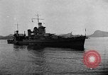 Standbild Roosevelt und Churchill at Atlantic Conference Schiff Hafen Neufundland, 1941, aus Sekunde 34 historischem Filmmaterial Videoclip 65675049353