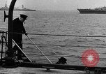 Standbild Roosevelt und Churchill at Atlantic Conference Schiff Hafen Neufundland, 1941, aus Sekunde 45 historischem Filmmaterial Videoclip 65675049353