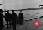 Standbild Winston Churchill Schiff Hafen Neufundland, 1941, aus Sekunde 26 historischem Filmmaterial Videoclip 65675049354