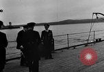 Standbild Winston Churchill Schiff Hafen Neufundland, 1941, aus Sekunde 27 historischem Filmmaterial Videoclip 65675049354