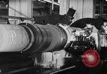 Immagine di Produzione di artiglieria a arsenal Watervliet New York USA, 1940, secondo 11 filmato di repertorio 65675049375