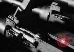 Standbild Machine Gun Fertigung Watervliet New York USA, 1940, aus Sekunde 28 historischem Filmmaterial Videoclip 65675049377