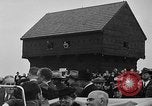 Standbild Franklin D Roosevelt visits Krieg Produktion Werk United States USA, 1940, aus Sekunde 9 historischem Filmmaterial Videoclip 65675049380