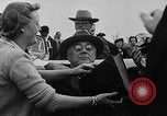 Standbild Franklin D Roosevelt visits Krieg Produktion Werk United States USA, 1940, aus Sekunde 15 historischem Filmmaterial Videoclip 65675049380