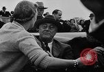 Standbild Franklin D Roosevelt visits Krieg Produktion Werk United States USA, 1940, aus Sekunde 17 historischem Filmmaterial Videoclip 65675049380