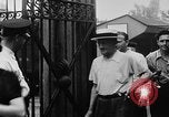 Standbild Ordnance factory Arbeitnehmer United States USA, 1940, aus Sekunde 21 historischem Filmmaterial Videoclip 65675049381