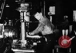 Standbild Gun shell Herstellung Zweiten Weltkrieg United States USA, 1940, aus Sekunde 36 historischem Filmmaterial Videoclip 65675049382