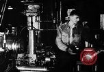 Standbild Gun shell Herstellung Zweiten Weltkrieg United States USA, 1940, aus Sekunde 39 historischem Filmmaterial Videoclip 65675049382