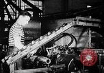 Standbild Gun shell Herstellung Zweiten Weltkrieg United States USA, 1940, aus Sekunde 47 historischem Filmmaterial Videoclip 65675049382