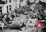 Standbild M2A2 tank Herstellung Zweiten Weltkrieg United States USA, 1940, aus Sekunde 38 historischem Filmmaterial Videoclip 65675049383