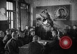 Standbild der sowjetischen Roten Armee Soldat Sowjetunion, 1945, aus Sekunde 7 historischem Filmmaterial Videoclip 65675049400