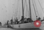 Standbild Präsident Roosevelt auf dem Segelboot New England United States USA, 1933, aus Sekunde 25 historischem Filmmaterial Videoclip 65675049412