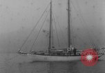 Standbild Präsident Roosevelt auf dem Segelboot New England United States USA, 1933, aus Sekunde 57 historischem Filmmaterial Videoclip 65675049412