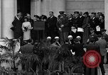 Standbild Franklin D Roosevelt 1935 Armistice Day Rede Arlington Virginia USA, 1935, aus Sekunde 13 historischem Filmmaterial Videoclip 65675049416