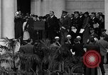 Standbild Franklin D Roosevelt 1935 Armistice Day Rede Arlington Virginia USA, 1935, aus Sekunde 15 historischem Filmmaterial Videoclip 65675049416