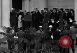 Standbild Franklin D Roosevelt 1935 Armistice Day Rede Arlington Virginia USA, 1935, aus Sekunde 18 historischem Filmmaterial Videoclip 65675049416