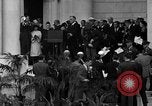 Standbild Franklin D Roosevelt 1935 Armistice Day Rede Arlington Virginia USA, 1935, aus Sekunde 22 historischem Filmmaterial Videoclip 65675049416