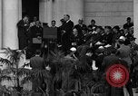 Standbild Franklin D Roosevelt 1935 Armistice Day Rede Arlington Virginia USA, 1935, aus Sekunde 39 historischem Filmmaterial Videoclip 65675049416