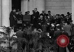 Standbild Franklin D Roosevelt 1935 Armistice Day Rede Arlington Virginia USA, 1935, aus Sekunde 49 historischem Filmmaterial Videoclip 65675049416
