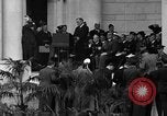 Standbild Franklin D Roosevelt 1935 Armistice Day Rede Arlington Virginia USA, 1935, aus Sekunde 59 historischem Filmmaterial Videoclip 65675049416