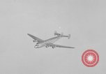 Immagine di Douglas DC-4 velivolo Santa Monica California USA, 1938, secondo 32 filmato di repertorio 65675049424
