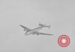 Immagine di Douglas DC-4 velivolo Santa Monica California USA, 1938, secondo 33 filmato di repertorio 65675049424