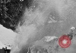 Standbild Skifahren Mineral California USA, 1938, aus Sekunde 11 historischem Filmmaterial Videoclip 65675049430