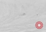 Standbild Skifahren Mineral California USA, 1938, aus Sekunde 36 historischem Filmmaterial Videoclip 65675049430