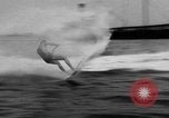 Immagine di Aquaplanes Hermosa Beach California USA, 1938, secondo 25 filmato di repertorio 65675049434