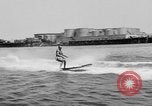 Immagine di Aquaplanes Hermosa Beach California USA, 1938, secondo 32 filmato di repertorio 65675049434