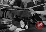 Standbild Modell Flugzeuge Montreal Quebec Kanada, 1938, aus Sekunde 16 historischem Filmmaterial Videoclip 65675049459