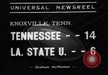 Standbild Football Game Knoxville Tennessee USA, 1938, aus Sekunde 7 historischem Filmmaterial Videoclip 65675049460