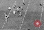 Standbild Football Game Knoxville Tennessee USA, 1938, aus Sekunde 29 historischem Filmmaterial Videoclip 65675049460