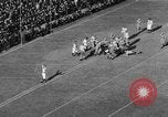 Standbild Football Game Knoxville Tennessee USA, 1938, aus Sekunde 50 historischem Filmmaterial Videoclip 65675049460