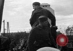Standbild ungarische Truppen Uzhorod Tschechoslowakei, 1938, aus Sekunde 15 historischem Filmmaterial Videoclip 65675049476