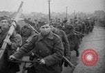 Standbild ungarische Truppen Uzhorod Tschechoslowakei, 1938, aus Sekunde 31 historischem Filmmaterial Videoclip 65675049476