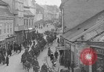 Standbild ungarische Truppen Uzhorod Tschechoslowakei, 1938, aus Sekunde 43 historischem Filmmaterial Videoclip 65675049476