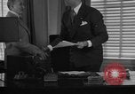 Standbild James Roosevelt Los Angeles California USA, 1938, aus Sekunde 25 historischem Filmmaterial Videoclip 65675049478