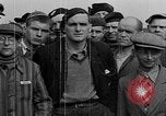 Standbild Konzentrationslager Buchenwald Deutschland, 1945, aus Sekunde 16 historischem Filmmaterial Videoclip 65675049479