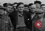 Standbild Konzentrationslager Buchenwald Deutschland, 1945, aus Sekunde 24 historischem Filmmaterial Videoclip 65675049479